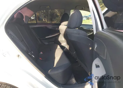 2013 Toyota Corolla S/Le z USA, uszkodzony, nr VIN 5YFBU4EE0DP110194